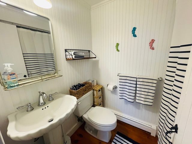 3 Hyannis Point Road 790, Mashpee, MA 02649