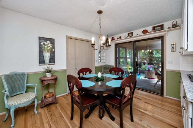 801 52nd Place, West Des Moines, IA 50265