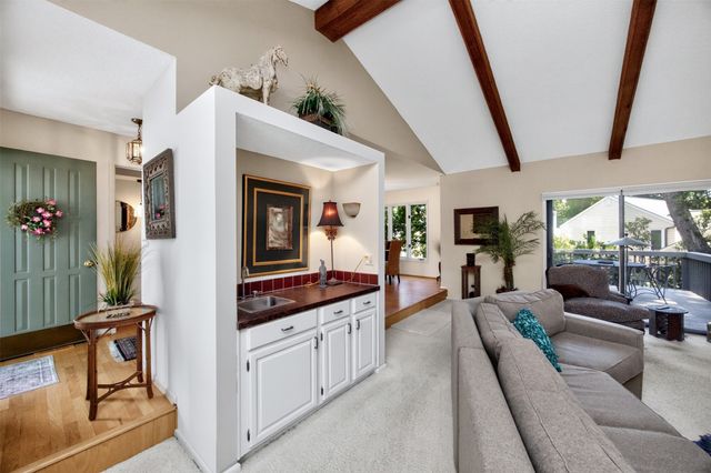 801 52nd Place, West Des Moines, IA 50265