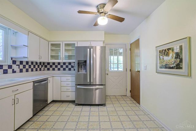 724 Pine Ridge Road, Miami Twp, OH 45150