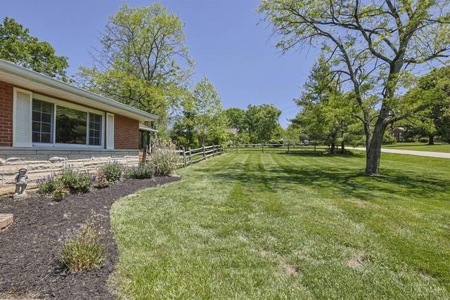 724 Pine Ridge Road, Miami Twp, OH 45150