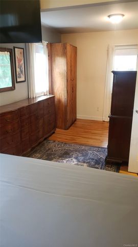 22 Woodycrest Trail, Monroe, NY 10950