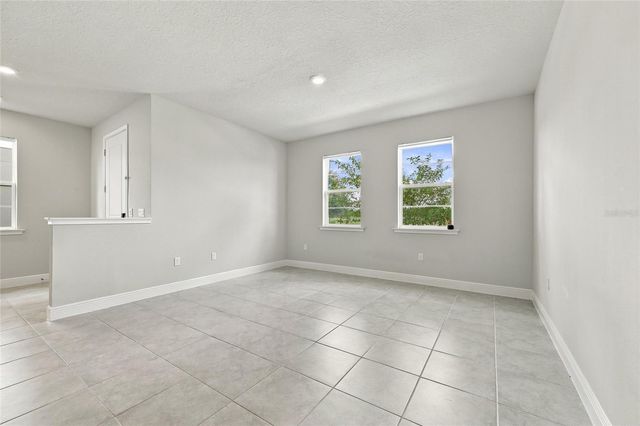 4929 CROSS PRAIRIE PARKWAY, St Cloud, FL 34772