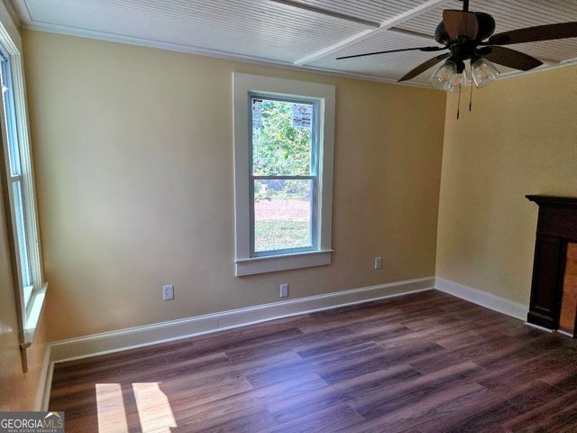 203 Dallas Drive, Thomaston, GA 30286