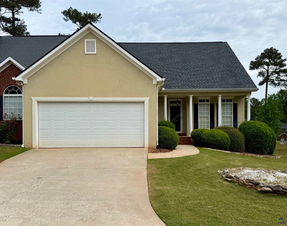 106 High Ridge Drive, Macon, GA 31220