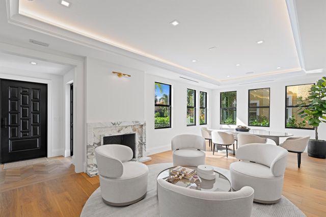 317 Greymon Drive, West Palm Beach, FL 33405