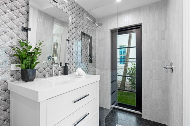 317 Greymon Drive, West Palm Beach, FL 33405