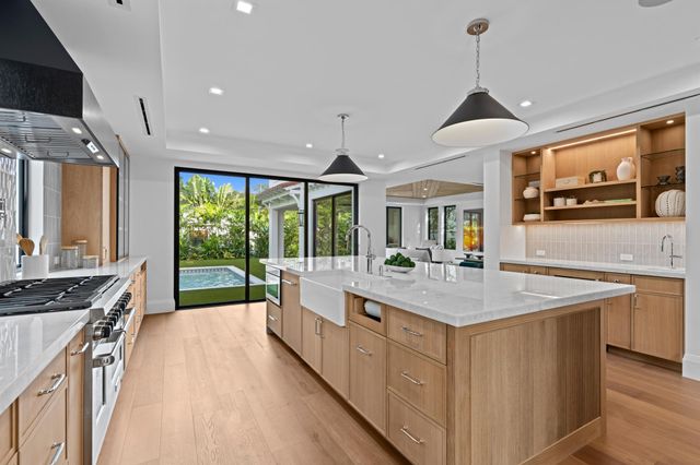 317 Greymon Drive, West Palm Beach, FL 33405