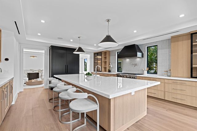 317 Greymon Drive, West Palm Beach, FL 33405