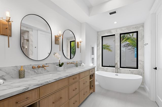 317 Greymon Drive, West Palm Beach, FL 33405