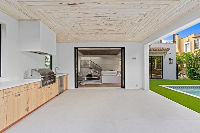 317 Greymon Drive, West Palm Beach, FL 33405