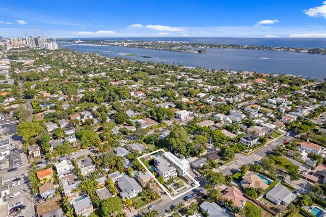 317 Greymon Drive, West Palm Beach, FL 33405