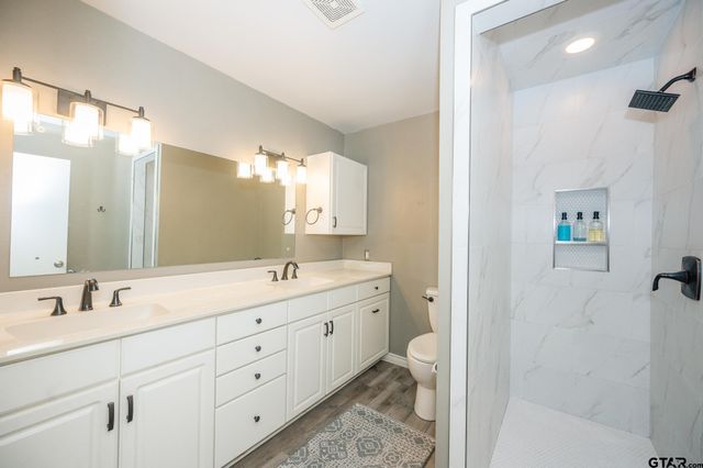 1018 Pollard Drive, Tyler, TX 75701