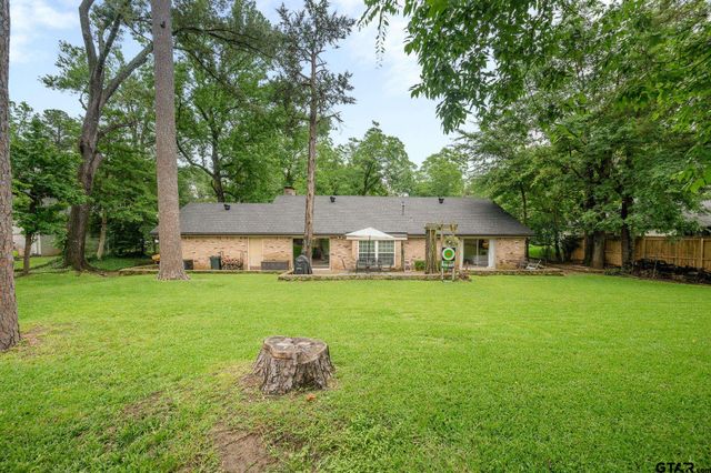 1018 Pollard Drive, Tyler, TX 75701