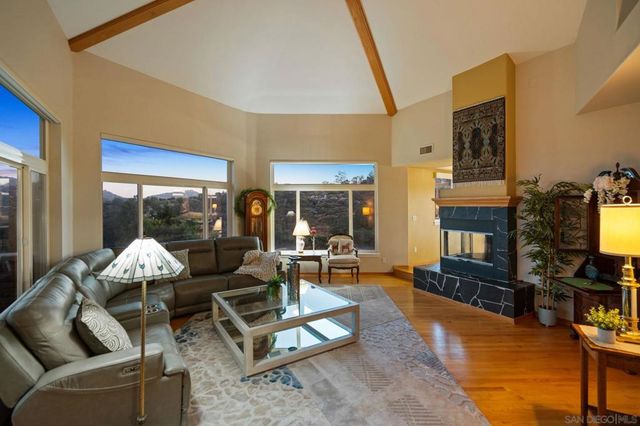16997 Sky Valley Dr, Ramona, CA 92065