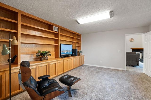 16997 Sky Valley Dr, Ramona, CA 92065