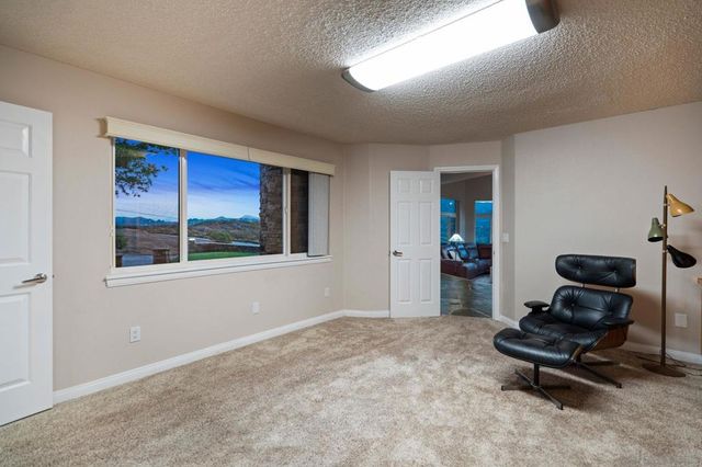 16997 Sky Valley Dr, Ramona, CA 92065