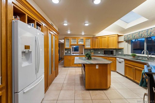 16997 Sky Valley Dr, Ramona, CA 92065