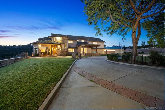16997 Sky Valley Dr, Ramona, CA 92065