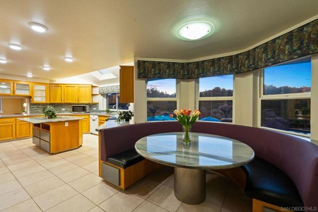 16997 Sky Valley Dr, Ramona, CA 92065
