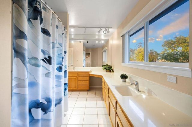 16997 Sky Valley Dr, Ramona, CA 92065