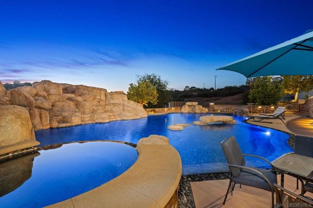 16997 Sky Valley Dr, Ramona, CA 92065