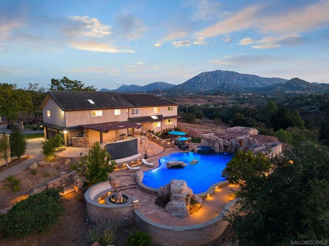 16997 Sky Valley Dr, Ramona, CA 92065