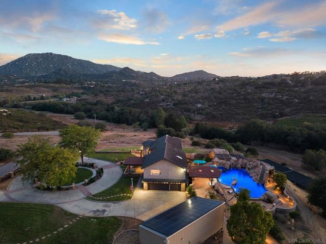 16997 Sky Valley Dr, Ramona, CA 92065