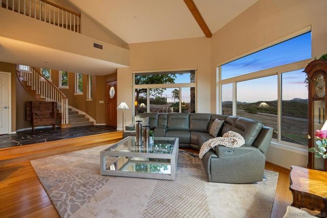 16997 Sky Valley Dr, Ramona, CA 92065