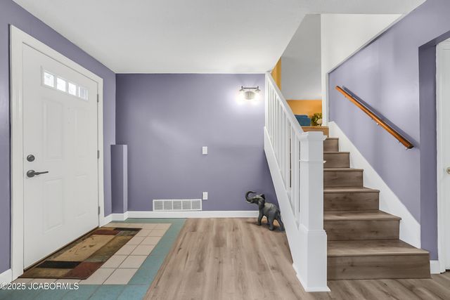 1031 CAROUSEL DRIVE, Jefferson City, MO 65101