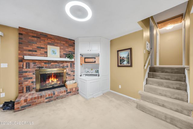 1031 CAROUSEL DRIVE, Jefferson City, MO 65101