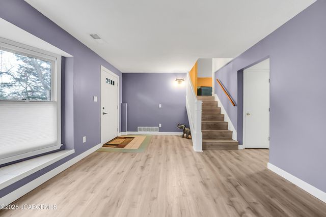 1031 CAROUSEL DRIVE, Jefferson City, MO 65101