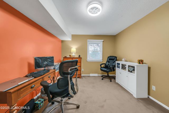 1031 CAROUSEL DRIVE, Jefferson City, MO 65101