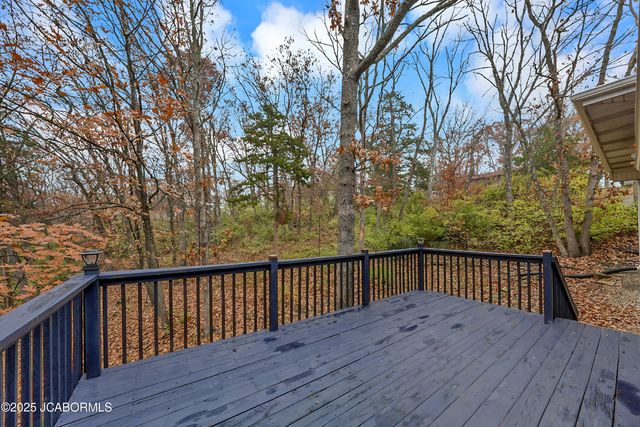 1031 CAROUSEL DRIVE, Jefferson City, MO 65101