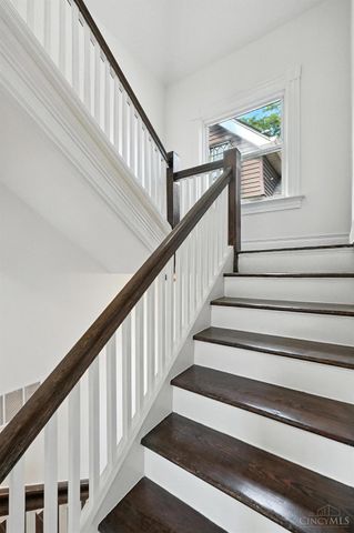 871 Hutchins Avenue, Cincinnati, OH 45229