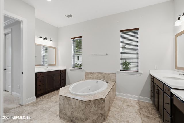 250 SHADOW Cove, St. Johns, FL 32259