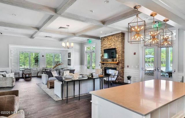 250 SHADOW Cove, St. Johns, FL 32259