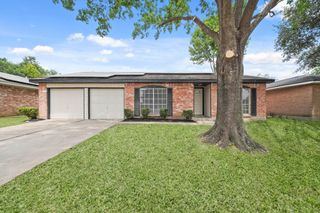 7602 Silent Wood Lane, Houston, TX 77086