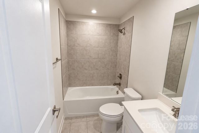1226 Gleason Way, Charlotte, NC 28217