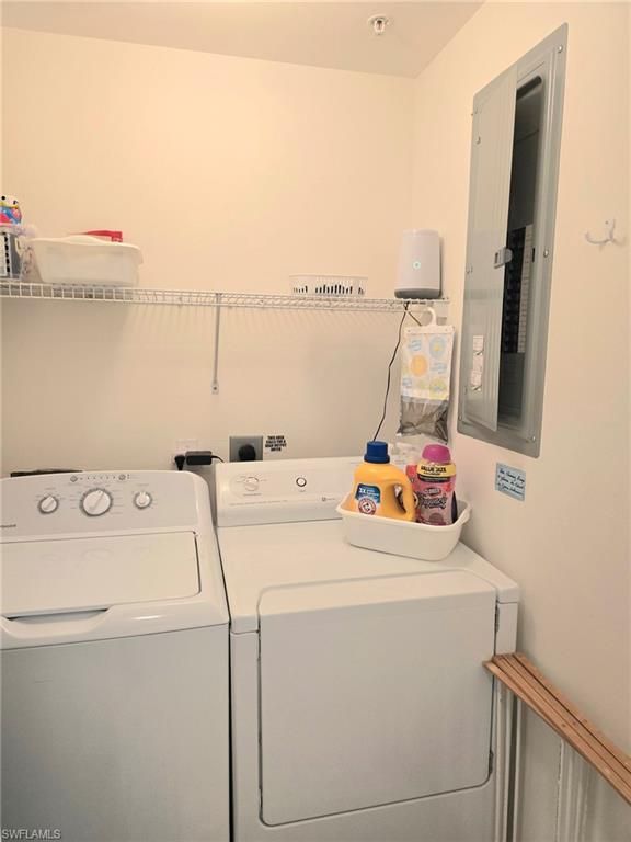 Image 10 of property listing at 4015 Palm Tree BLVD 304, Cape Coral, FL 33904