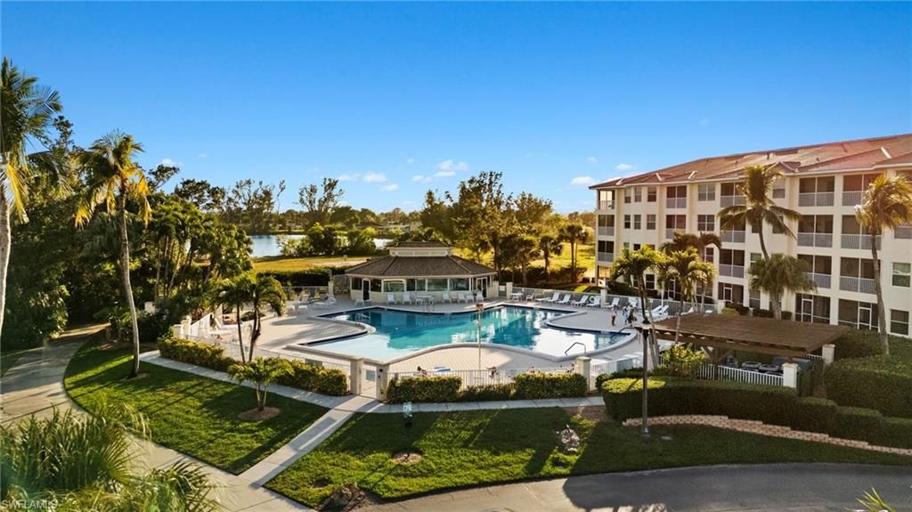 Image 5 of property listing at 4015 Palm Tree BLVD 304, Cape Coral, FL 33904