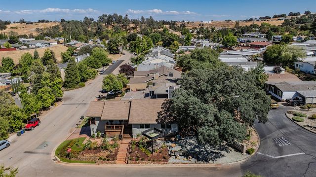 30 Bryson Dr, Sutter Creek, CA 95685