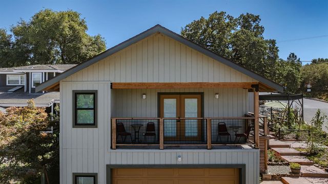 30 Bryson Dr, Sutter Creek, CA 95685