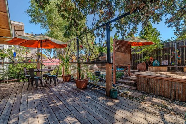 30 Bryson Dr, Sutter Creek, CA 95685