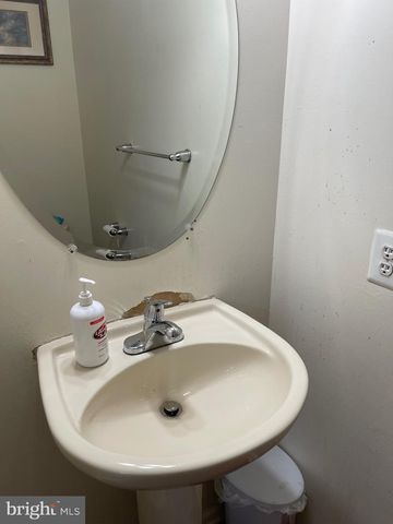 1917 FULLER ST NE FULLER ST, Philadelphia, PA 19152