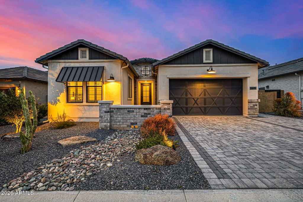 8132 E JACARANDA Street, Mesa, AZ 85207