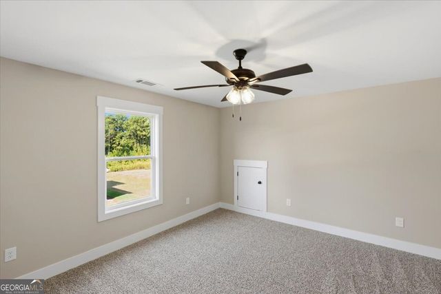 140 Overland Way, Gray, GA 31032