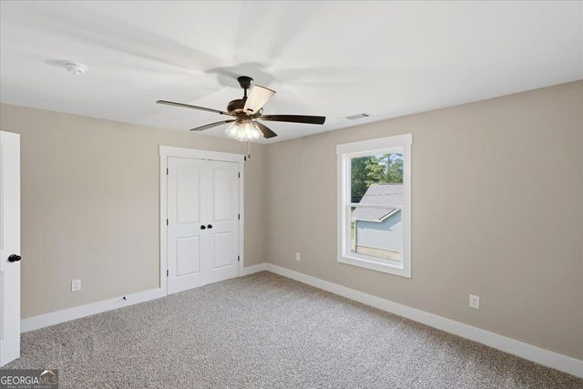 140 Overland Way, Gray, GA 31032