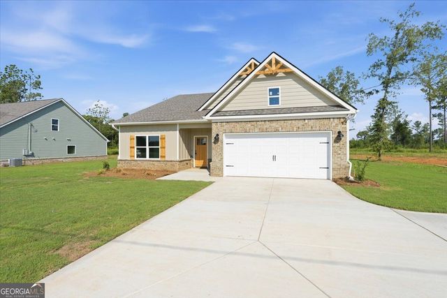 140 Overland Way, Gray, GA 31032