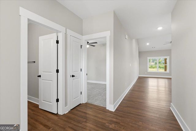 140 Overland Way, Gray, GA 31032